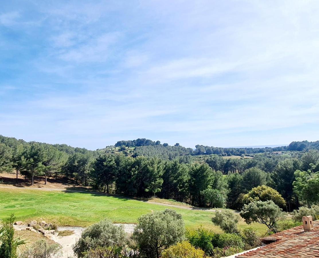 Villa Dans Cadre D'Exception - Golf, Piscine Et Tennis Prive Saint-Cyr-sur-Mer Exteriér fotografie