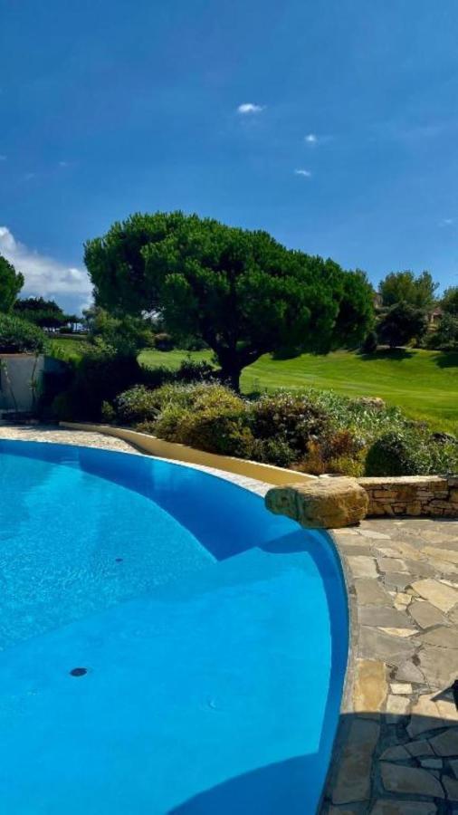Villa Dans Cadre D'Exception - Golf, Piscine Et Tennis Prive Saint-Cyr-sur-Mer Exteriér fotografie